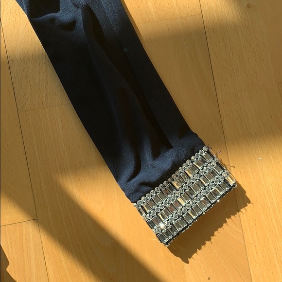 One shoulder dress - Picture 2 of 5